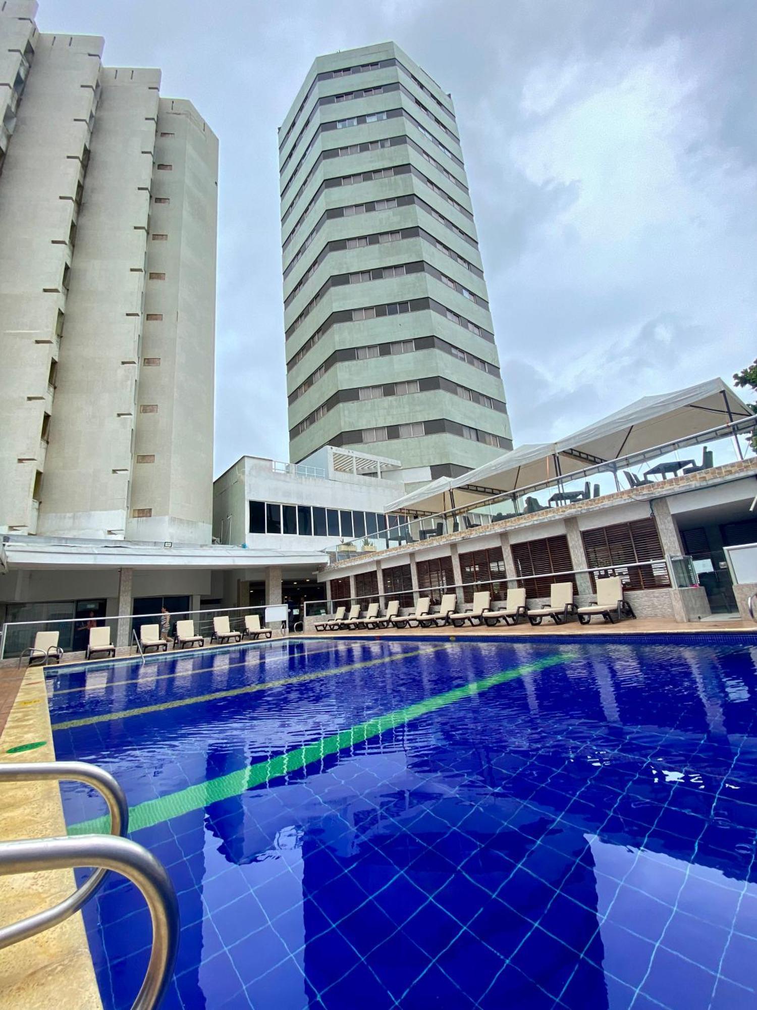 Hotel Dorado Plaza Bocagrande Cartagena Exterior photo