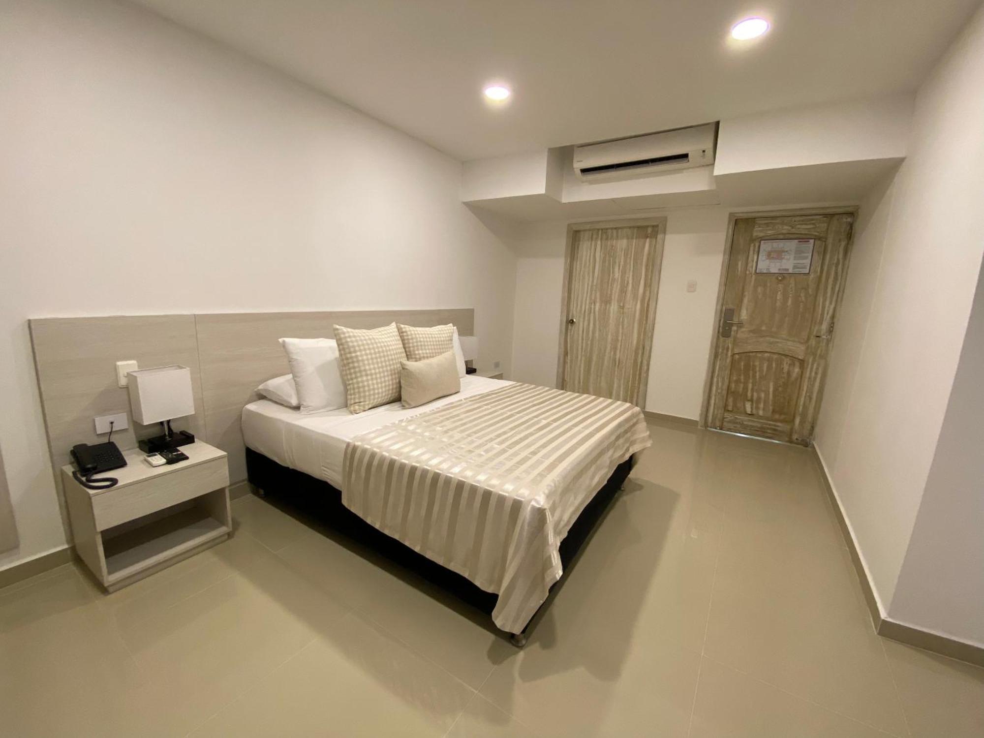 Hotel Dorado Plaza Bocagrande Cartagena Exterior photo